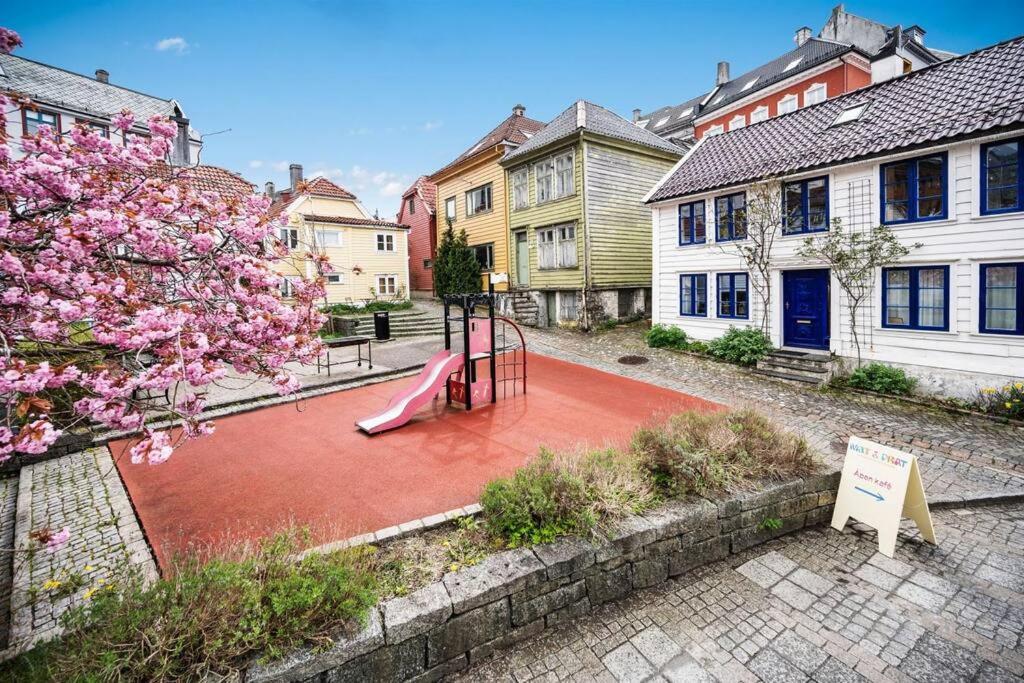 Dinbnb Homes I 4-Bedroom Historical House In Romantic Surroundings Bergen Dış mekan fotoğraf