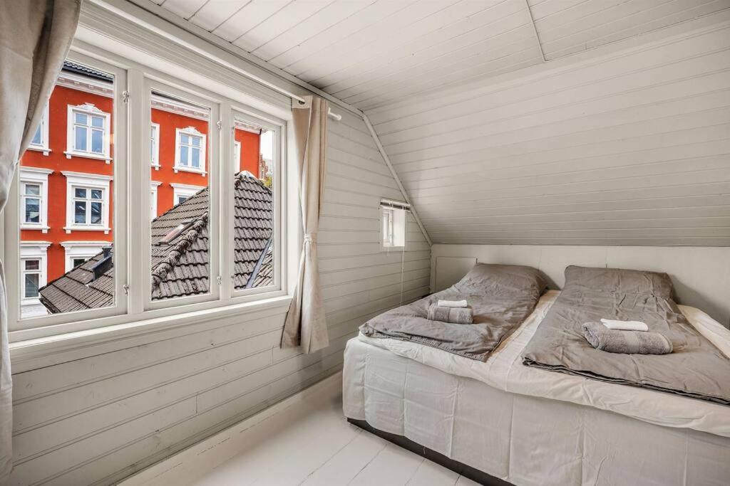 Dinbnb Homes I 4-Bedroom Historical House In Romantic Surroundings Bergen Dış mekan fotoğraf