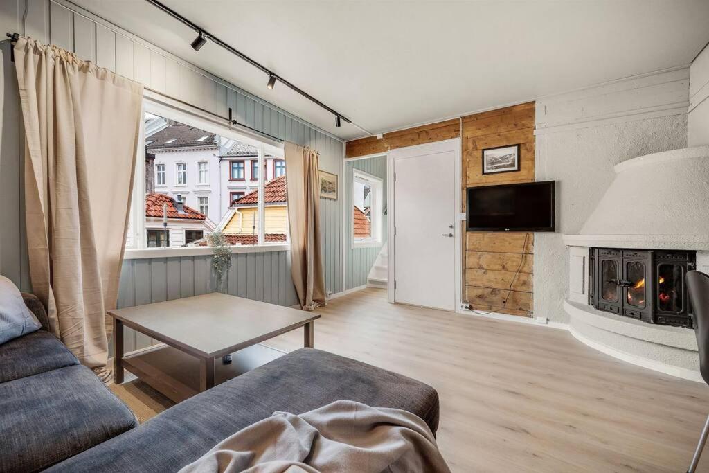 Dinbnb Homes I 4-Bedroom Historical House In Romantic Surroundings Bergen Dış mekan fotoğraf